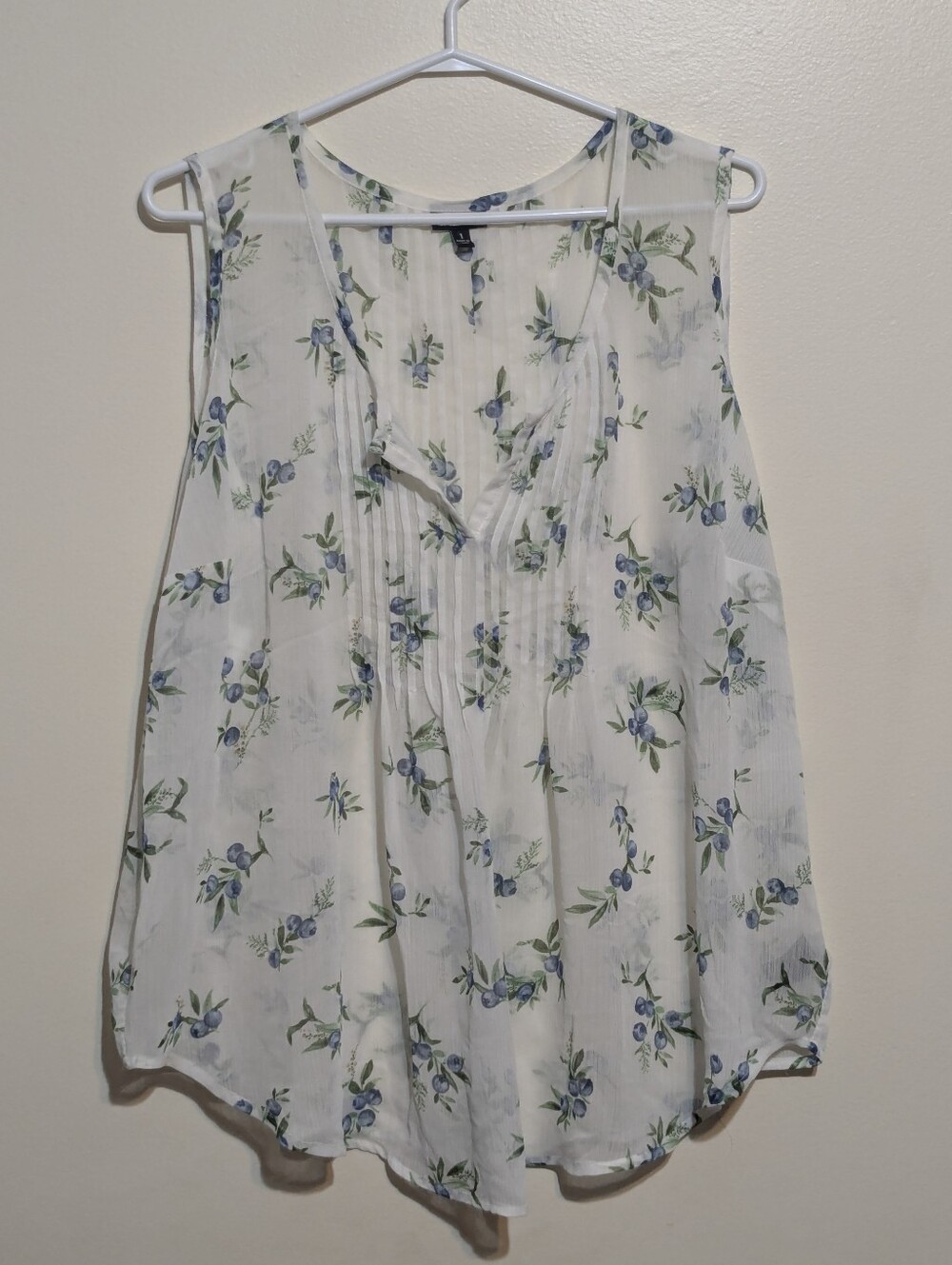 Torrid EUC Sheer Blueberry Sleeveless White Blouse - 1